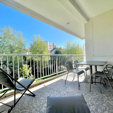 Splendide Appartement De 75M2 Avec Place De Parking A Biarritz Tout Inclus Exterior photo